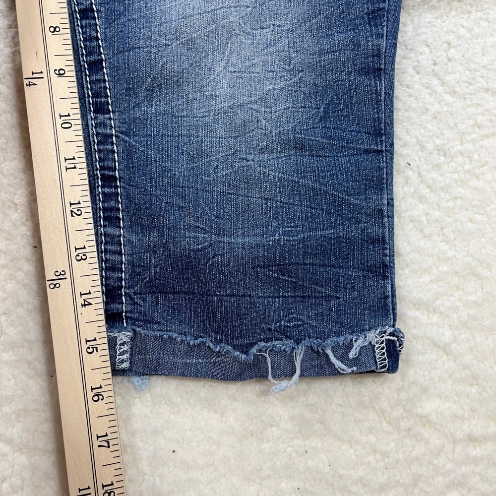 rue21 Crops Women 11/12 Blue Denim Capri Jeans Raw Hem Distressed Stretch Y2K - Picture 2 of 11